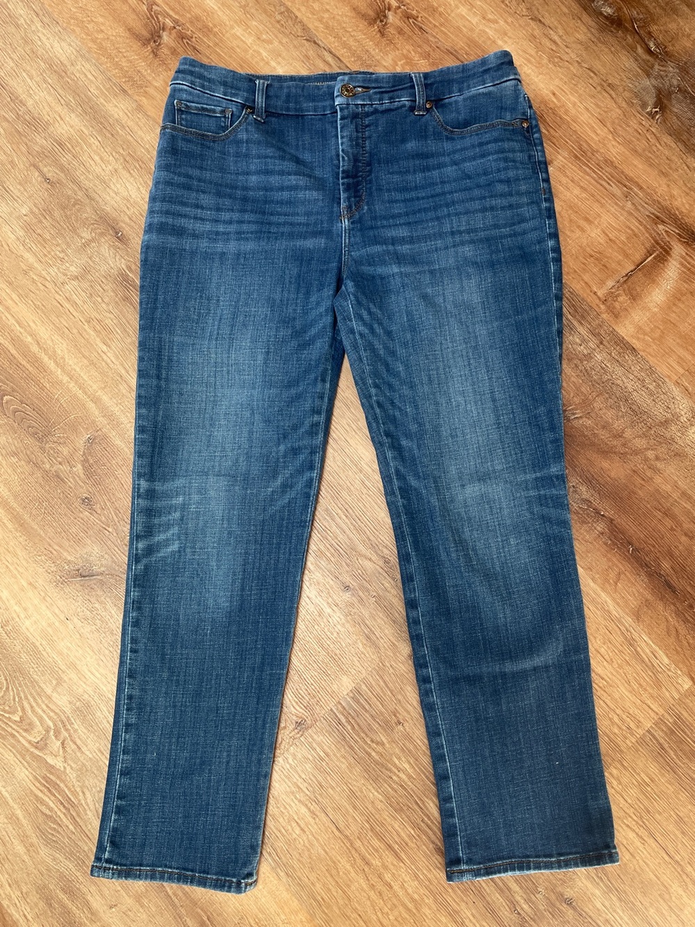 Chicos So Slimming Girlfriend Slim Leg Cropped Jeans Size 10 Blue Stretch